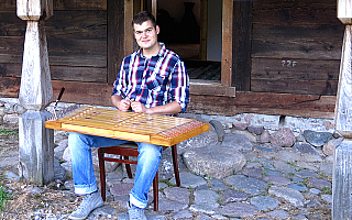 Arkadiusz Krawiel – cymbalista z Węgorzewa
